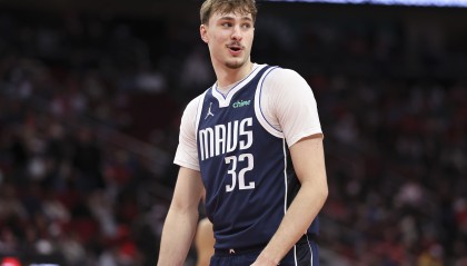 开云体育入口-弗拉格：欧文等老将在精神层面帮助我 他们以榜样的身份陪伴我